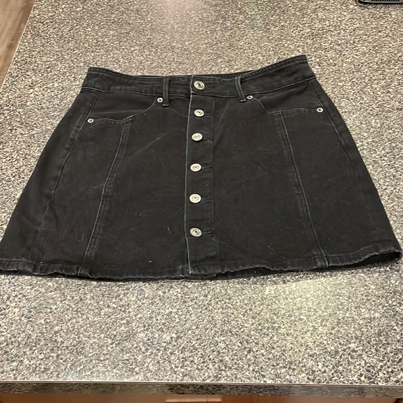 American Eagle black jean skirt size 8 - Picture 1 of 2